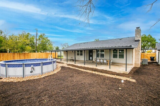 Foto del edificio - 4613 Joseph St