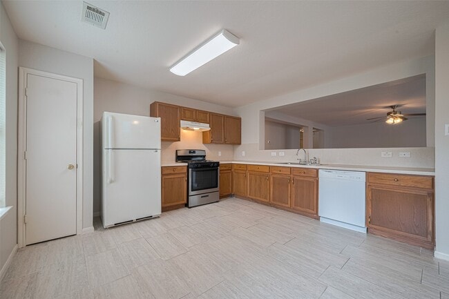 Building Photo - 3834 Pebble Garden Ln