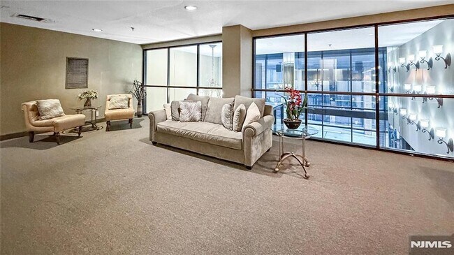 Foto del edificio - 326 Prospect Ave