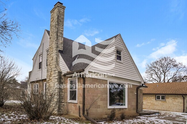 Foto del edificio - 4619 N 69th St