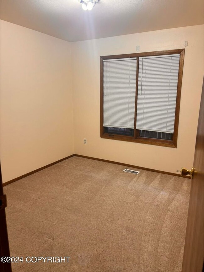 Foto del edificio - 2 Bed / 2 Bath Condo With Washer & Dryer i...