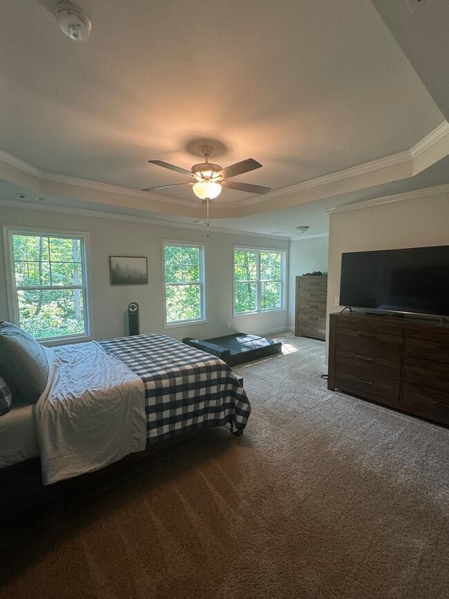 Building Photo - Beautiful Commerce City on in Swim/Playgro...
