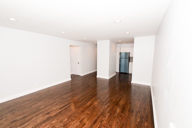 Building Photo - 2619 W Agatite Ave