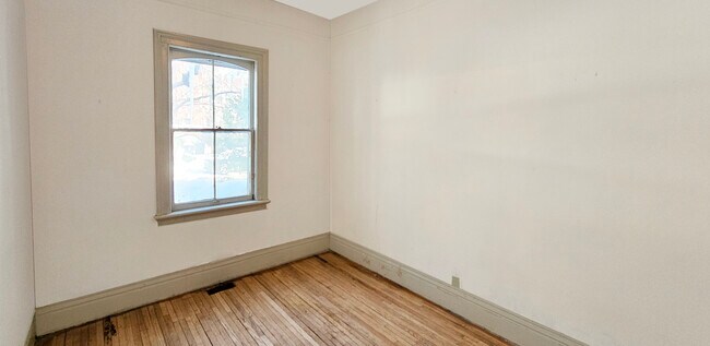 chambre avant - 440 Ontario St