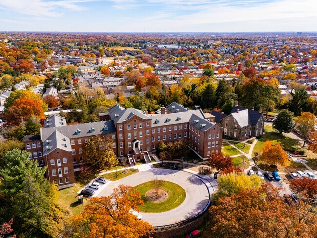 Foto del edificio - Clare Court