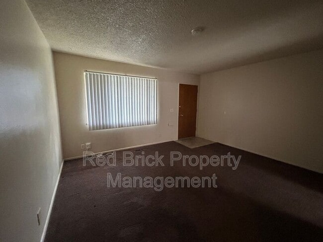 Photo - 343 W 21st St House