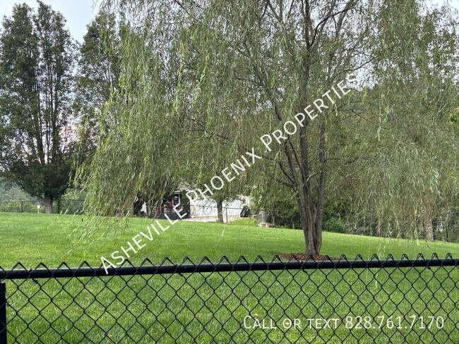 Foto del edificio - 21 Ben Owenby Rd