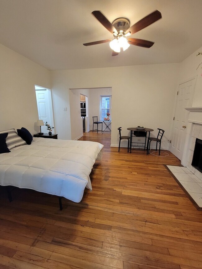 Foto del edificio - 505 W Deming Pl