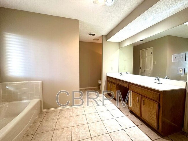 Foto del edificio - 8614 Memphis Ave