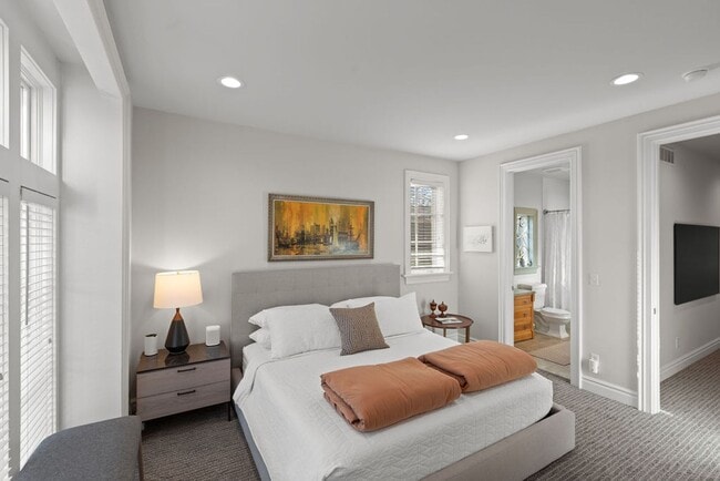 Photo - Stout Street 2 BDR at Curtis Park House