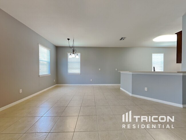 Foto del edificio - 602 19Th Street Nw Ruskin FL