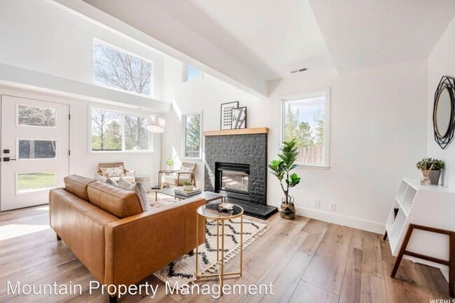 Foto del edificio - 3 br, 2.5 bath House - 2317 Calumet Circle