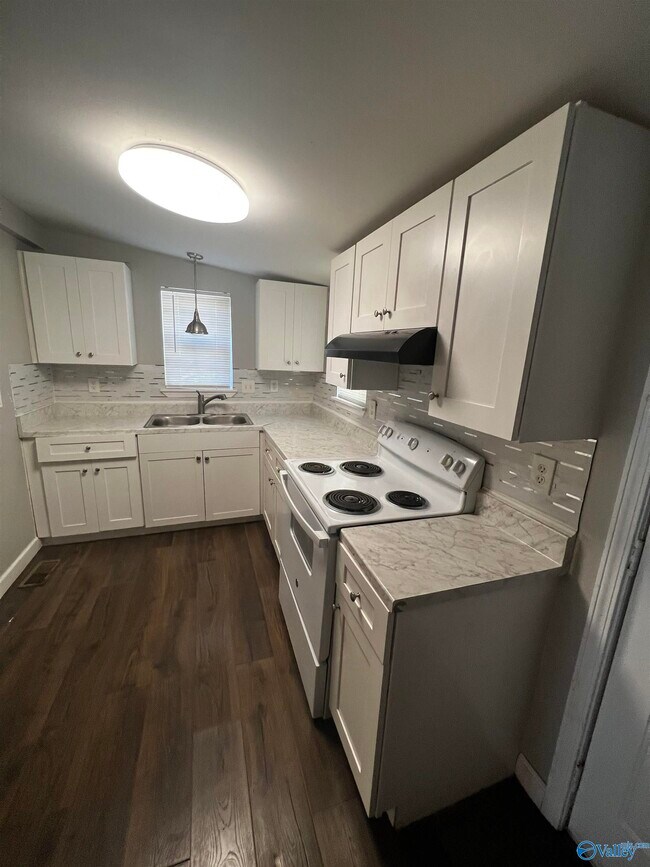Foto del edificio - 2510 Huntsville St NW
