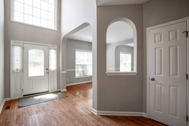 Foto del edificio - 5600 Laskin Ct