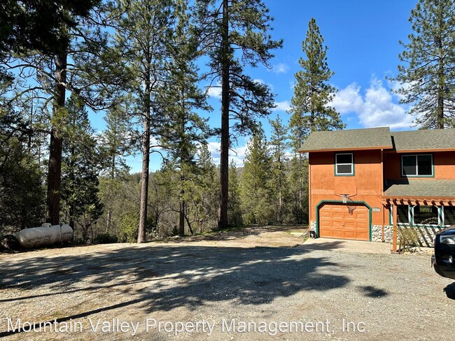 Building Photo - 4 br, 2.5 bath House - 18632 Hwy 49