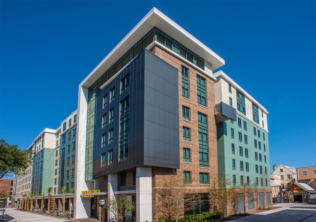 Yugo Charleston Campus Apartments in Charleston, SC