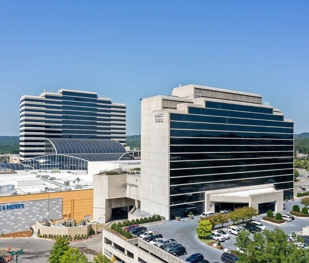 The Riverchase Galleria encompasses a large hotel and an office tower