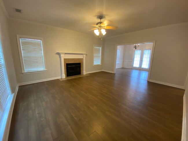 Foto del edificio - 4207 Broughton St