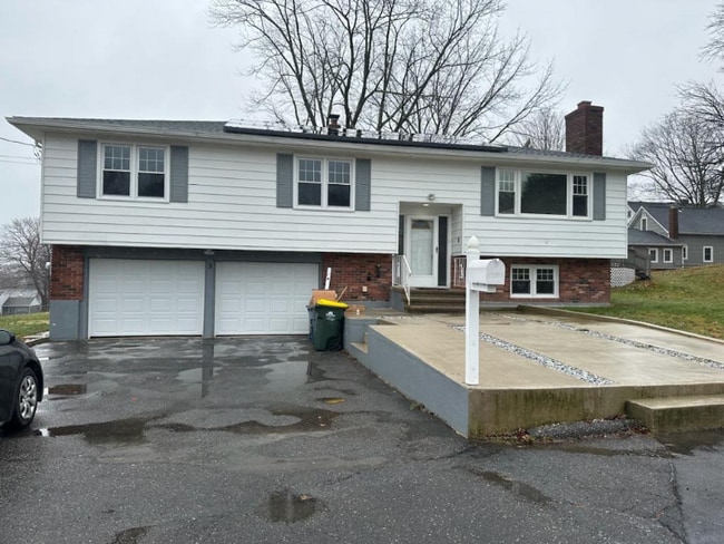 Building Photo - 3 Scenic View Terrace