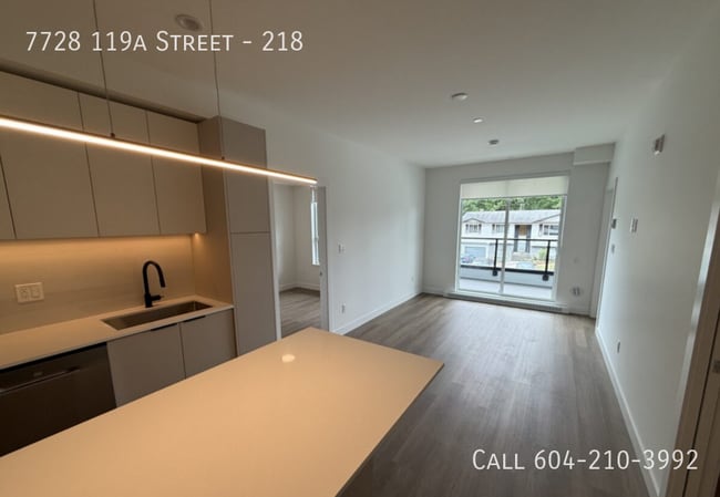 Building Photo - Brand New 3 Bed Condo in Delta