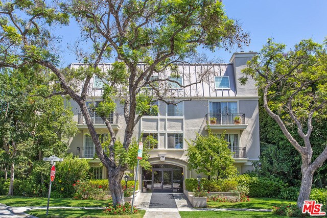 Foto del edificio - 458 N Oakhurst Dr