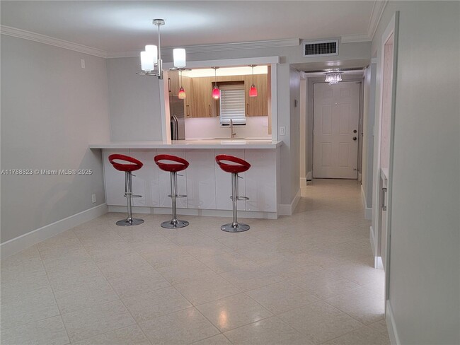 Foto del edificio - 9440 SW 8th St