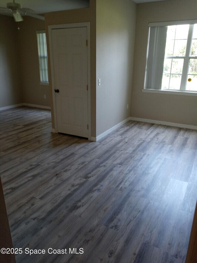 Building Photo - 1777 Sophias Dr