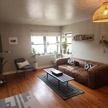 Living room (staged) - 5532 Chippewa St