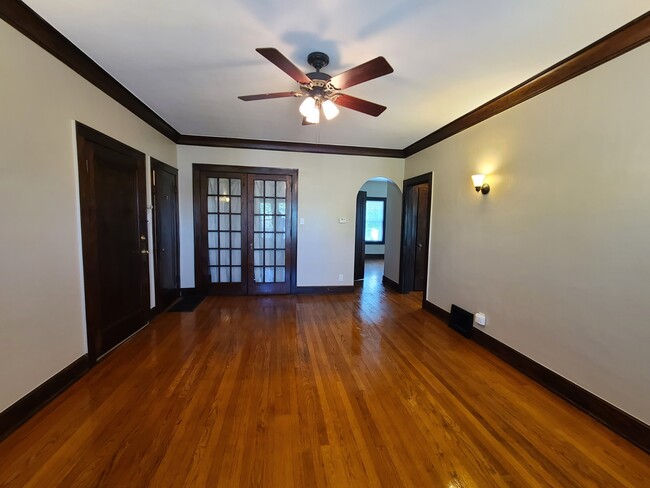 Foto del edificio - 205 E 9th St