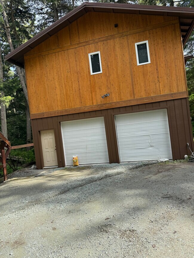 Foto del edificio - 1323 Mendenhall Peninsula Rd