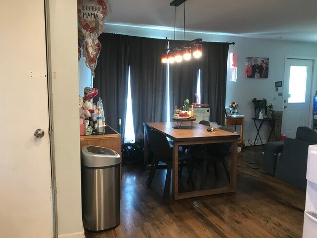 Foto del edificio - 5004 Lee St