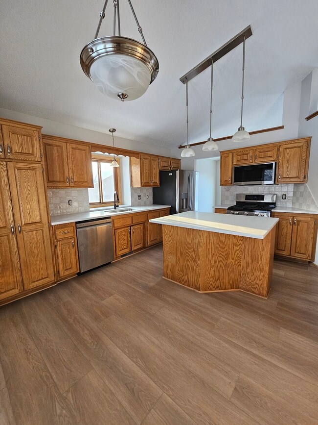 Foto del edificio - 10283 Karston Ave NE