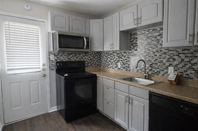 Foto del edificio - 4335 Cedar Springs Rd