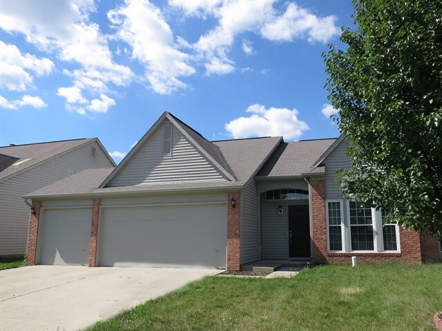 Foto principal - 10634 Bartley Dr