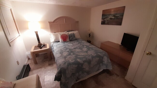 Foto del edificio - 955 Bimini Ln