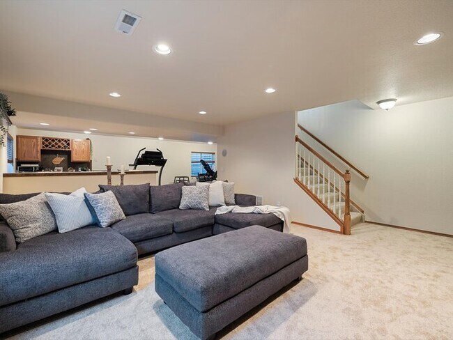 Building Photo - 16273 Windsor Creek Dr