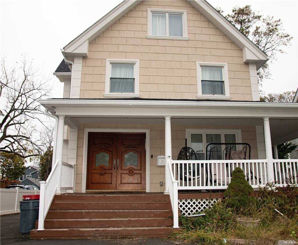 Primary Photo - 36 Trinity Pl