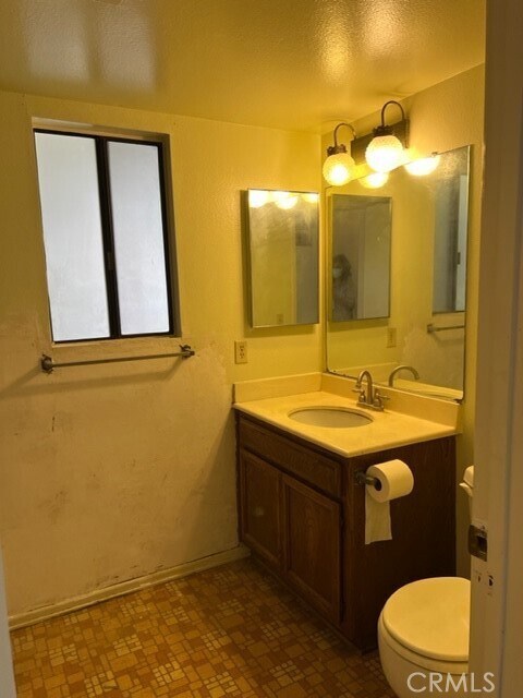 Building Photo - 34 N El Molino St