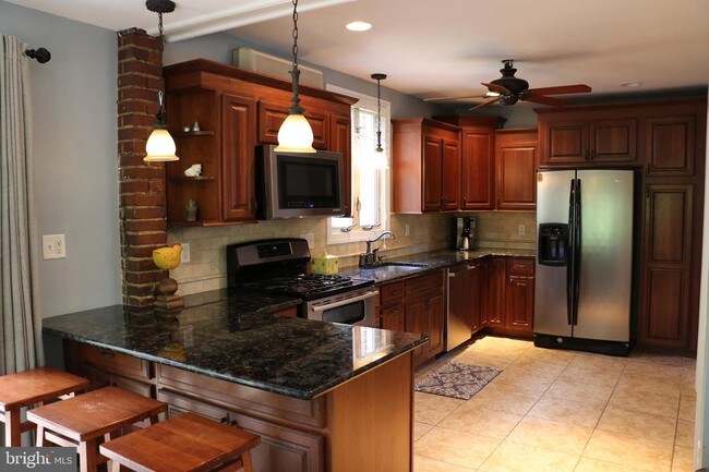 Foto del edificio - 915 N Bancroft Pkwy