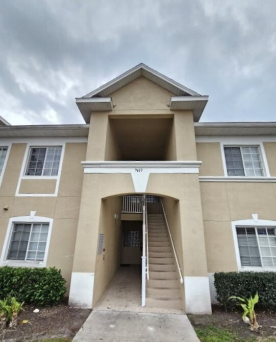 Building Photo - 9619 Lakedale Way