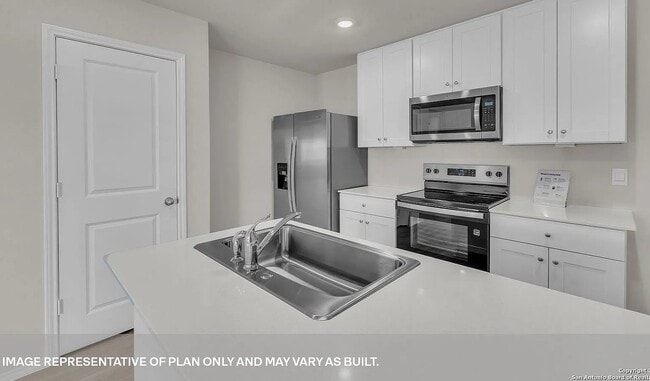 Building Photo - 242 Surrey Oaks