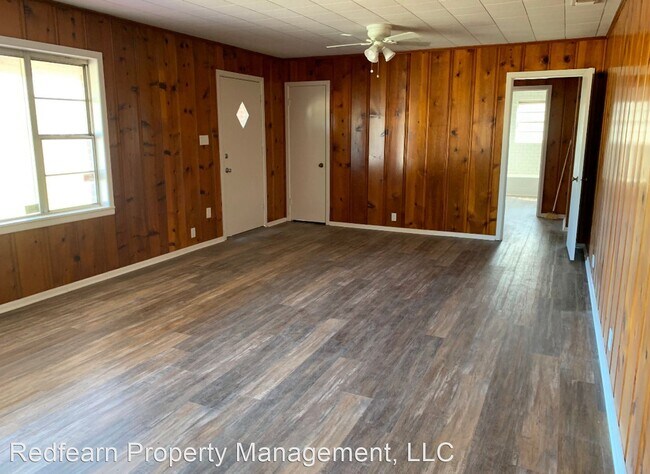 Building Photo - 3 br, 2 bath House - 484 US 259 S