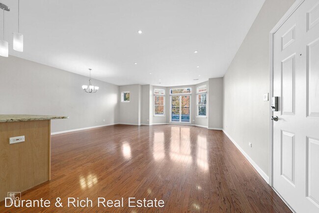 Building Photo - 2 br, 2 bath House - 1418 S Halsted Unit 2B