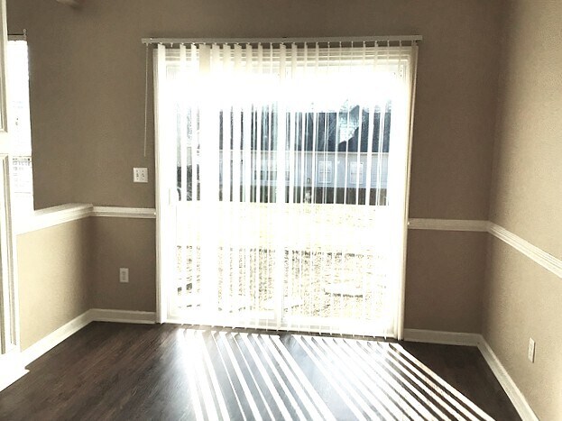 Foto del edificio - 5 Hessell Ct