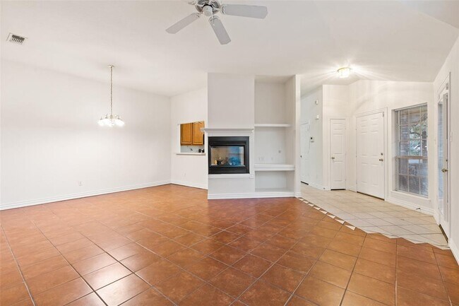 Building Photo - 235 S Briery Rd