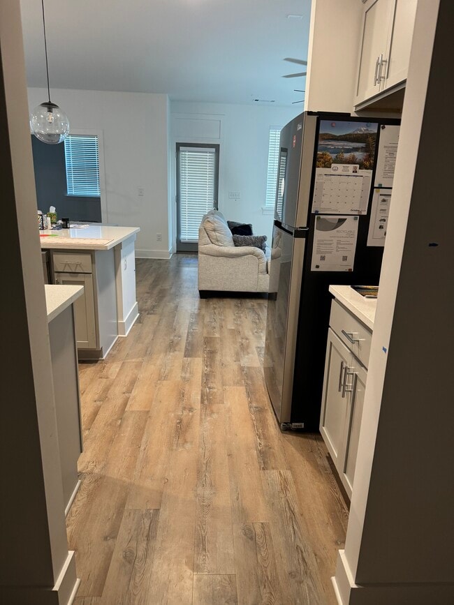 Foto del edificio - 3411 Adler Trl