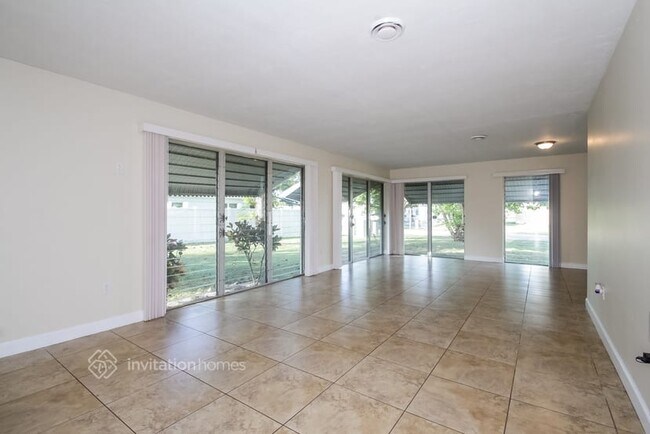 Building Photo - 2597 Starlite Ln