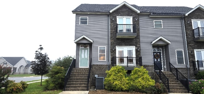 Building Photo - 990 Brewington Dr