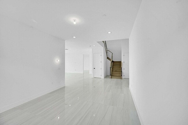 Building Photo - 9979 Migration Pt