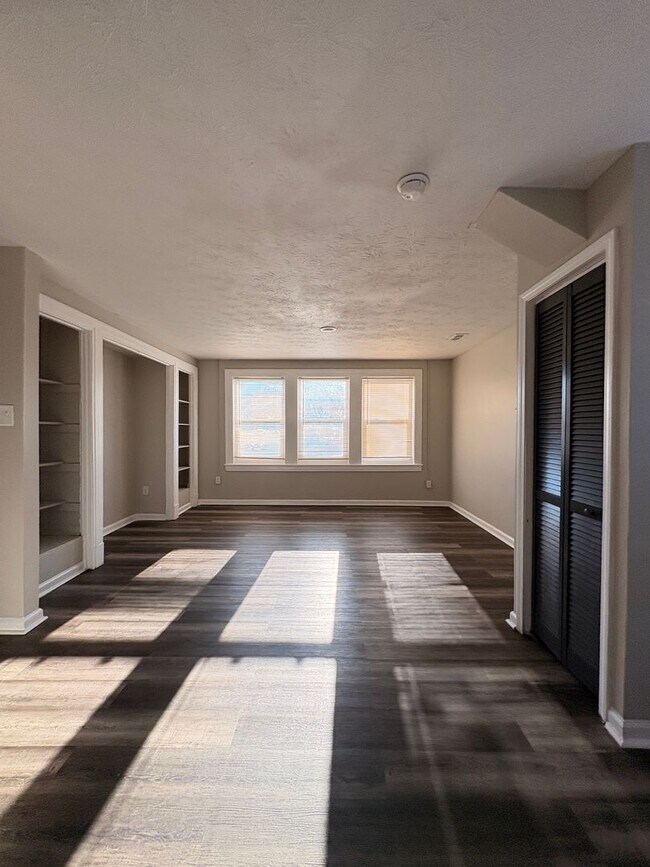 Foto del edificio - 3340 N Meridian St